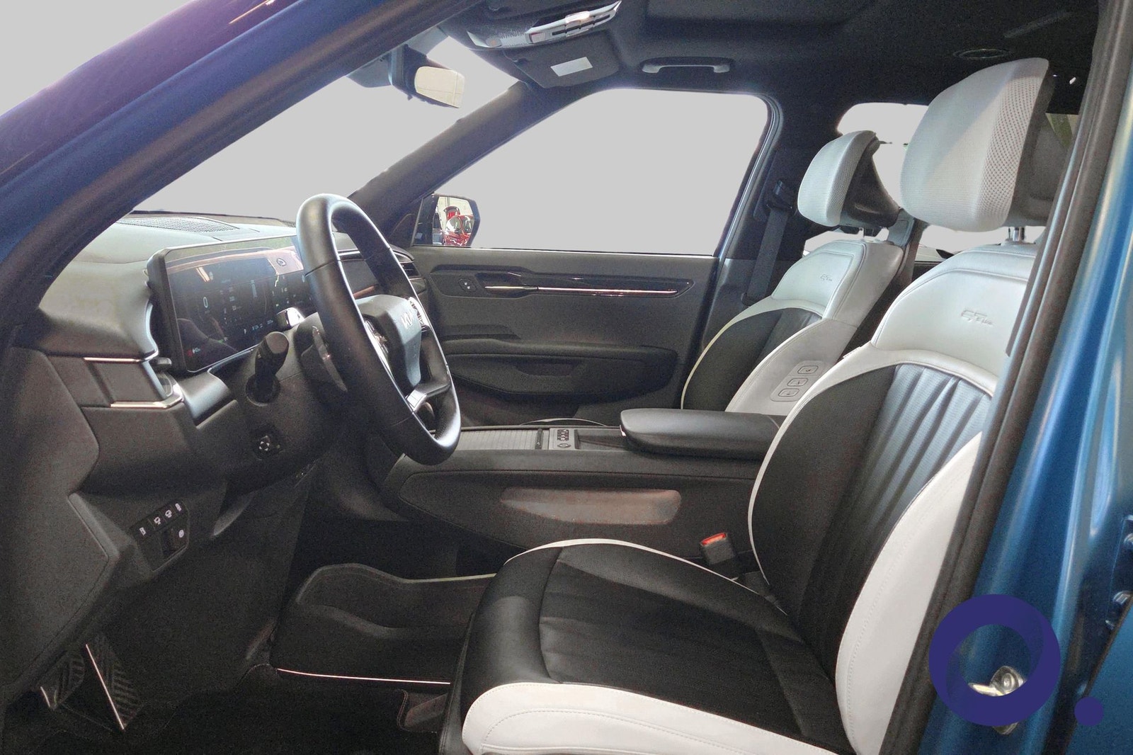 Kia EV9 AWD, 385hp, 2024