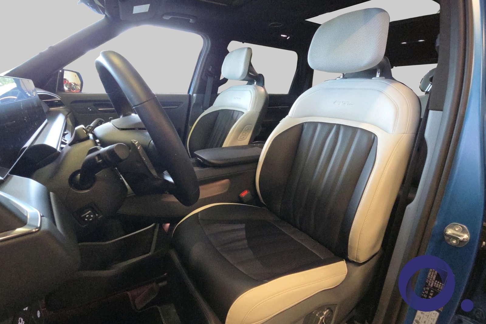 Kia EV9 AWD, 385hp, 2024