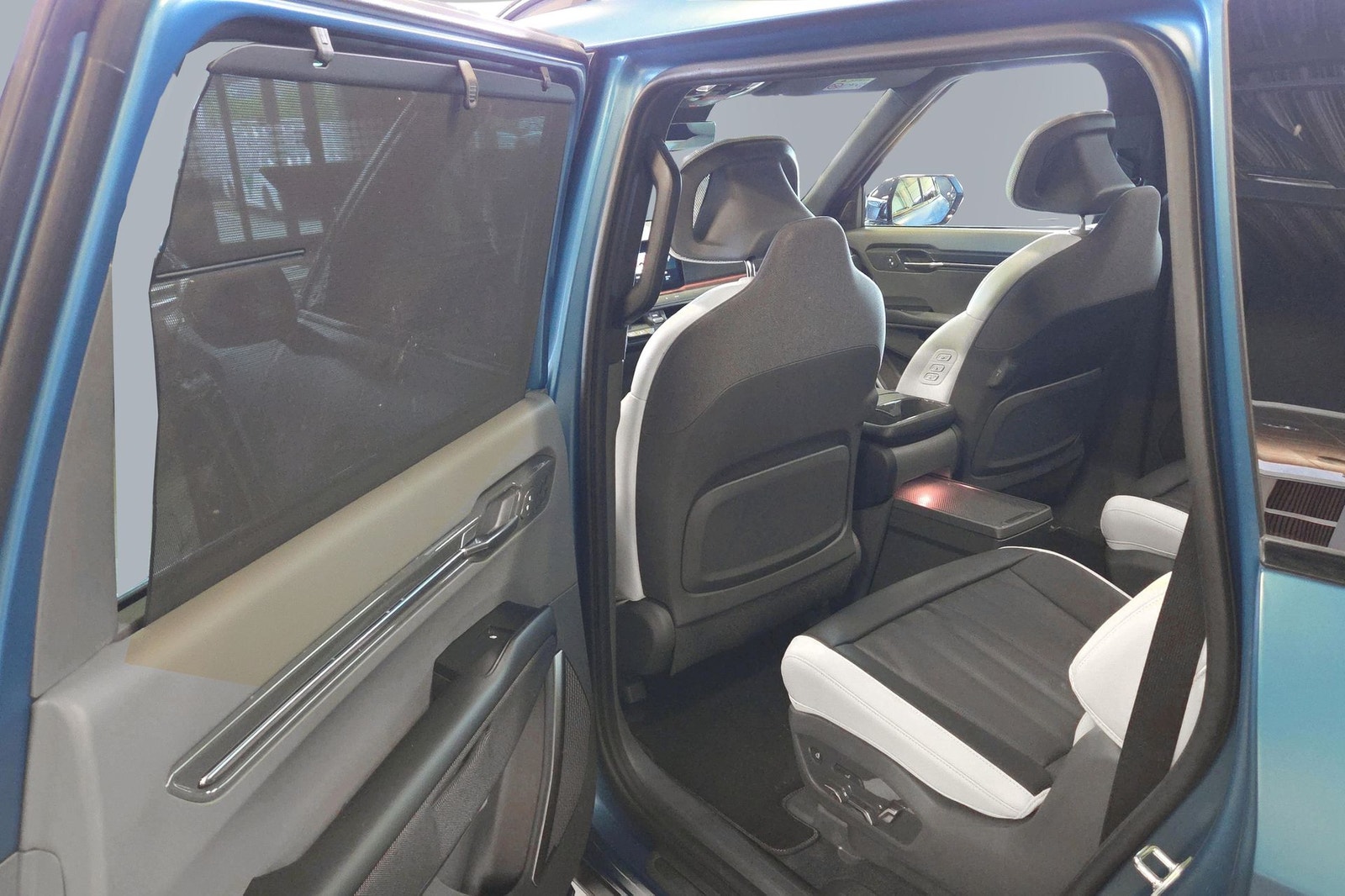 Kia EV9 AWD, 385hp, 2024