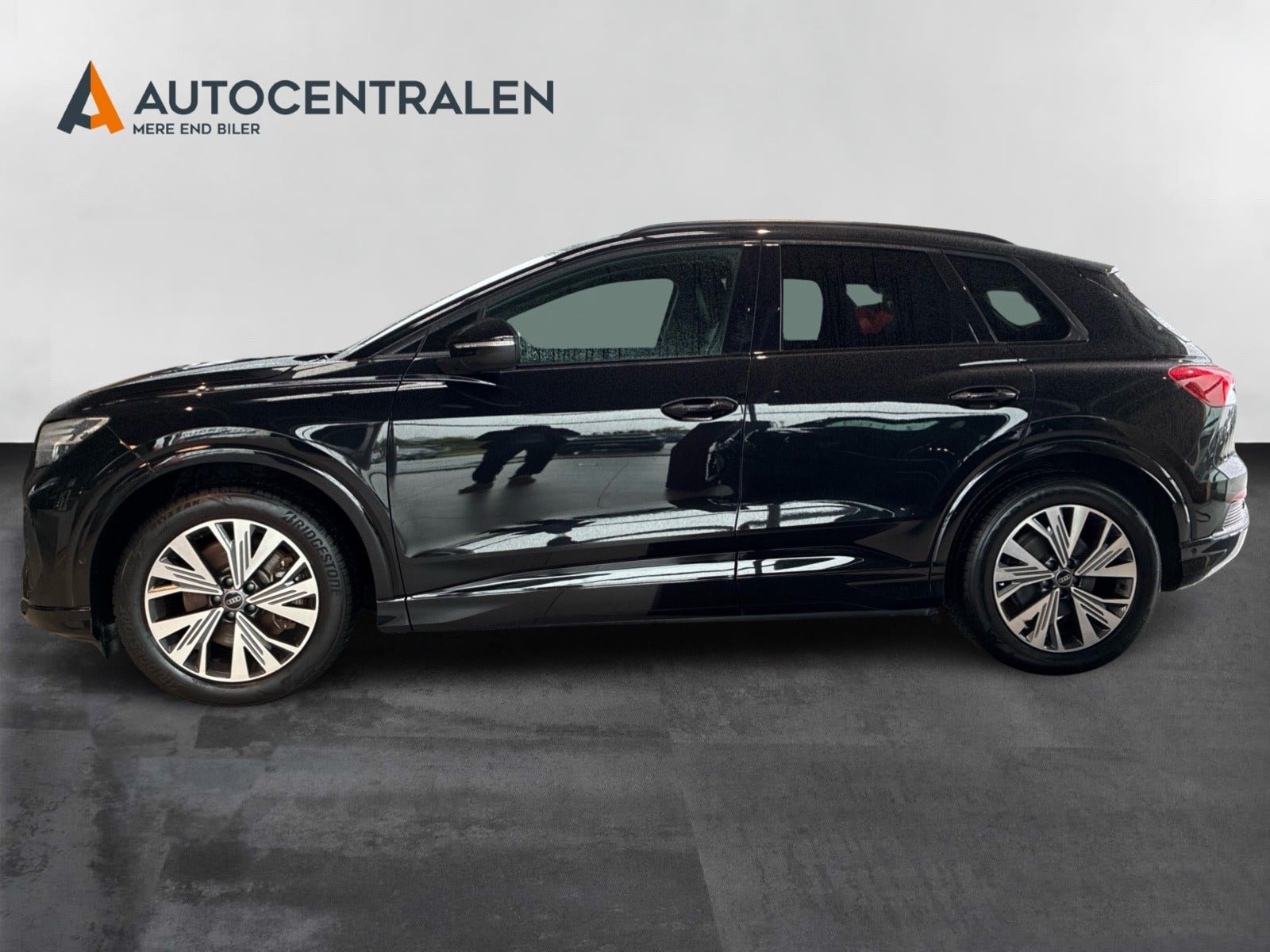 Audi Q4 40 e-tron, 204ps, 2023