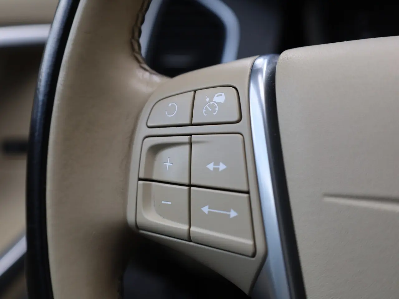 Volvo XC60 D4 Geartronic, 190hp, 2016