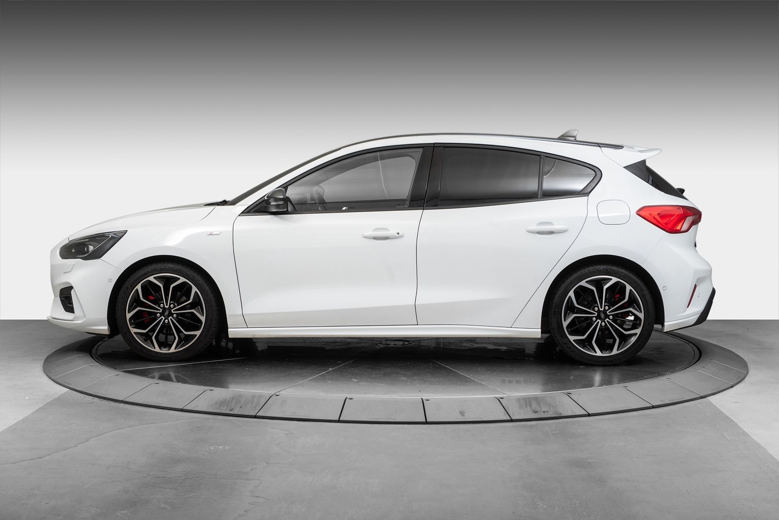 Ford Focus 1.5 EcoBoost SelectShift, 8-trins, 182ps, 2019