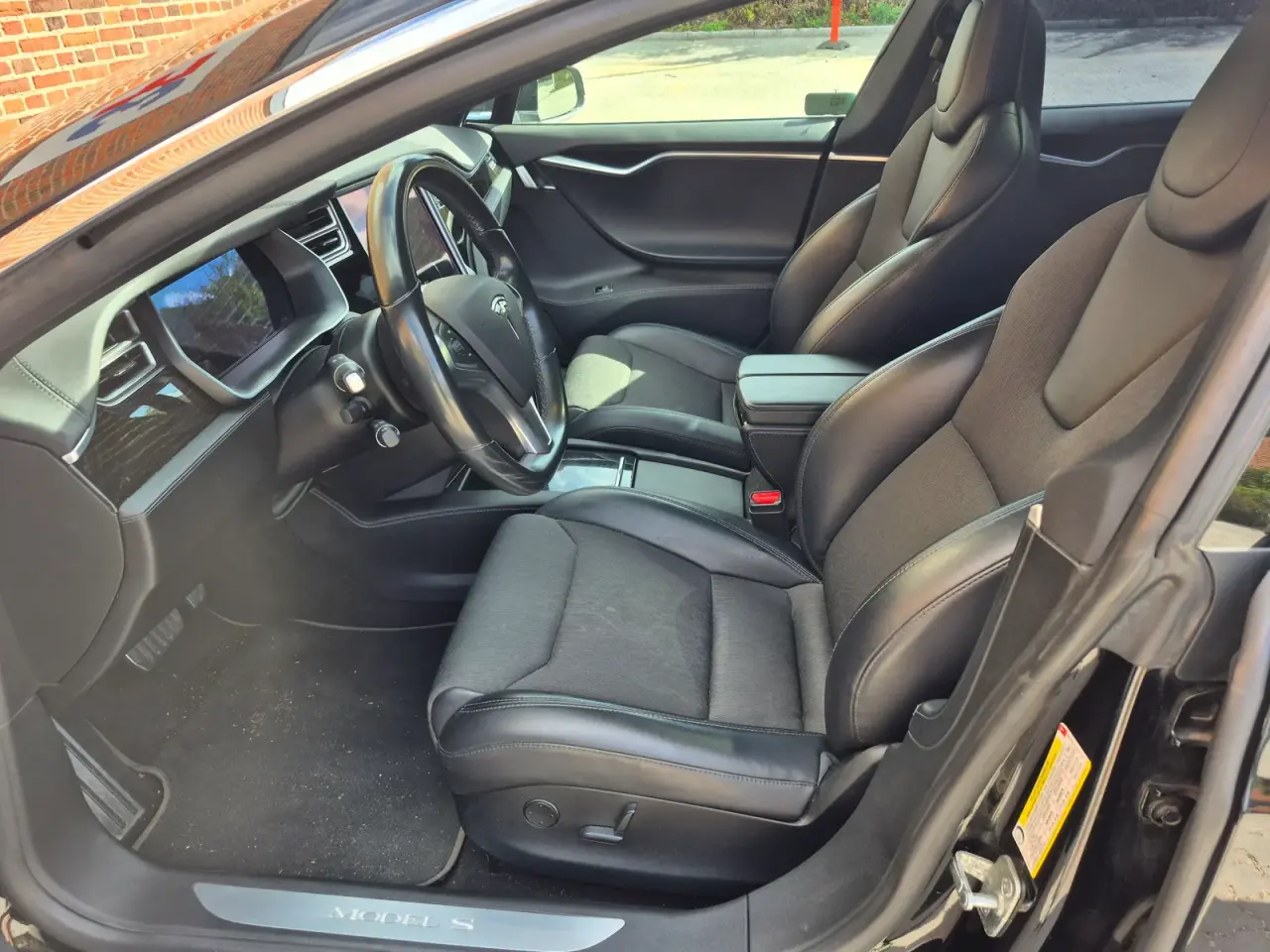 Tesla Model S 75, 320hk, 2017