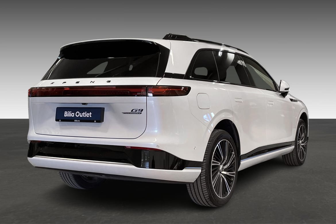 XPENG G9 Performance, 551ps, 2023