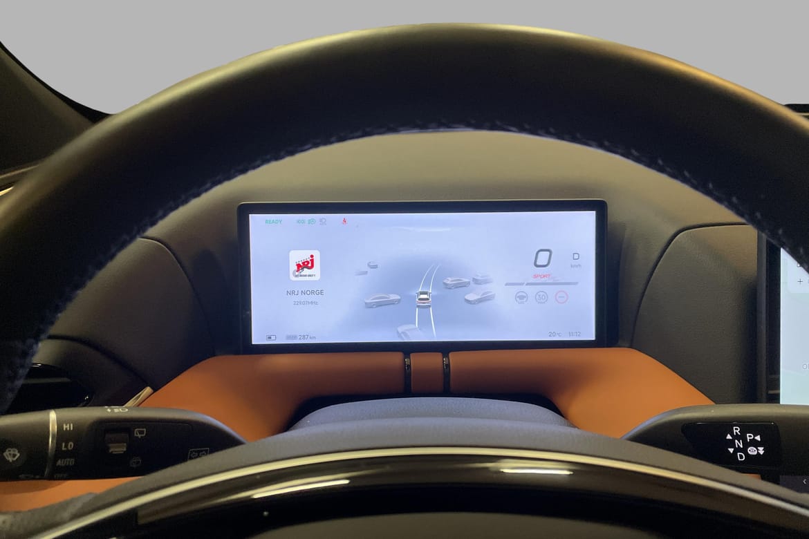 XPENG G9 Performance, 551ps, 2023