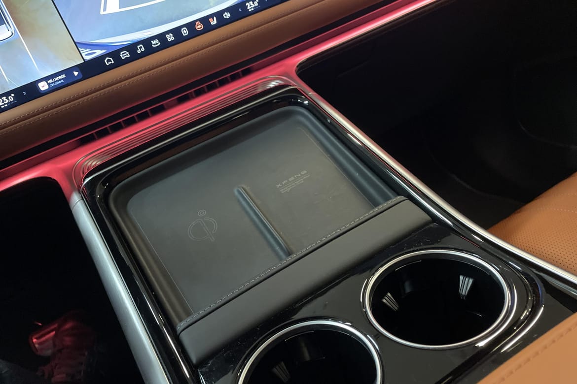 XPENG G9 Performance, 551ps, 2023