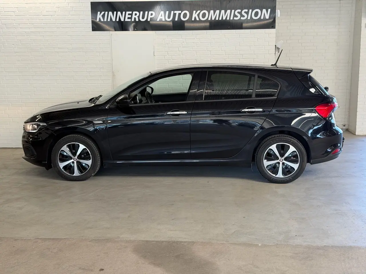 Fiat Tipo 1.6 Multijet  Manual, 6-trins, 120ps, 2017