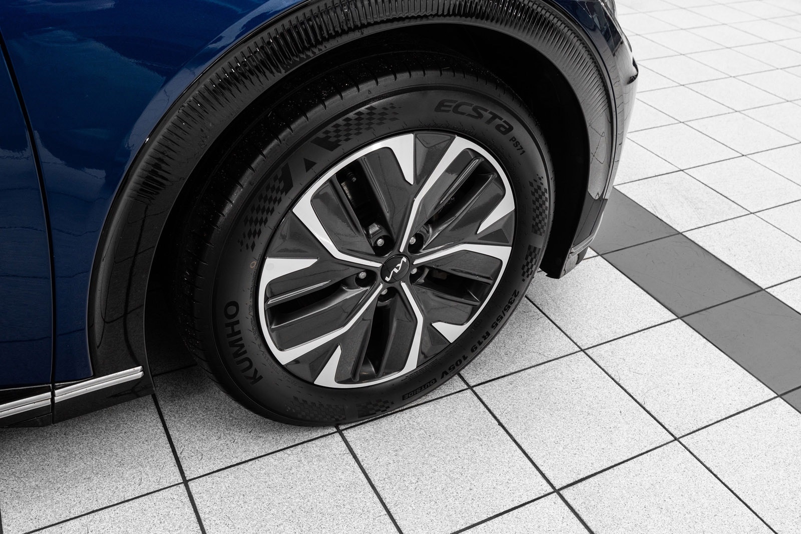 Kia EV6 77.4 kWh, 228hp, 2022