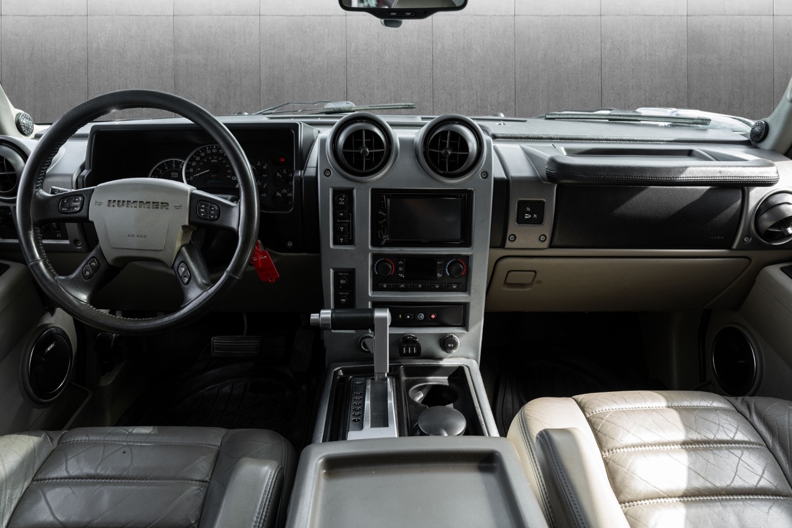 Hummer H2 6.0 V8 Automatic, 4-trinn, 321hk, 2003