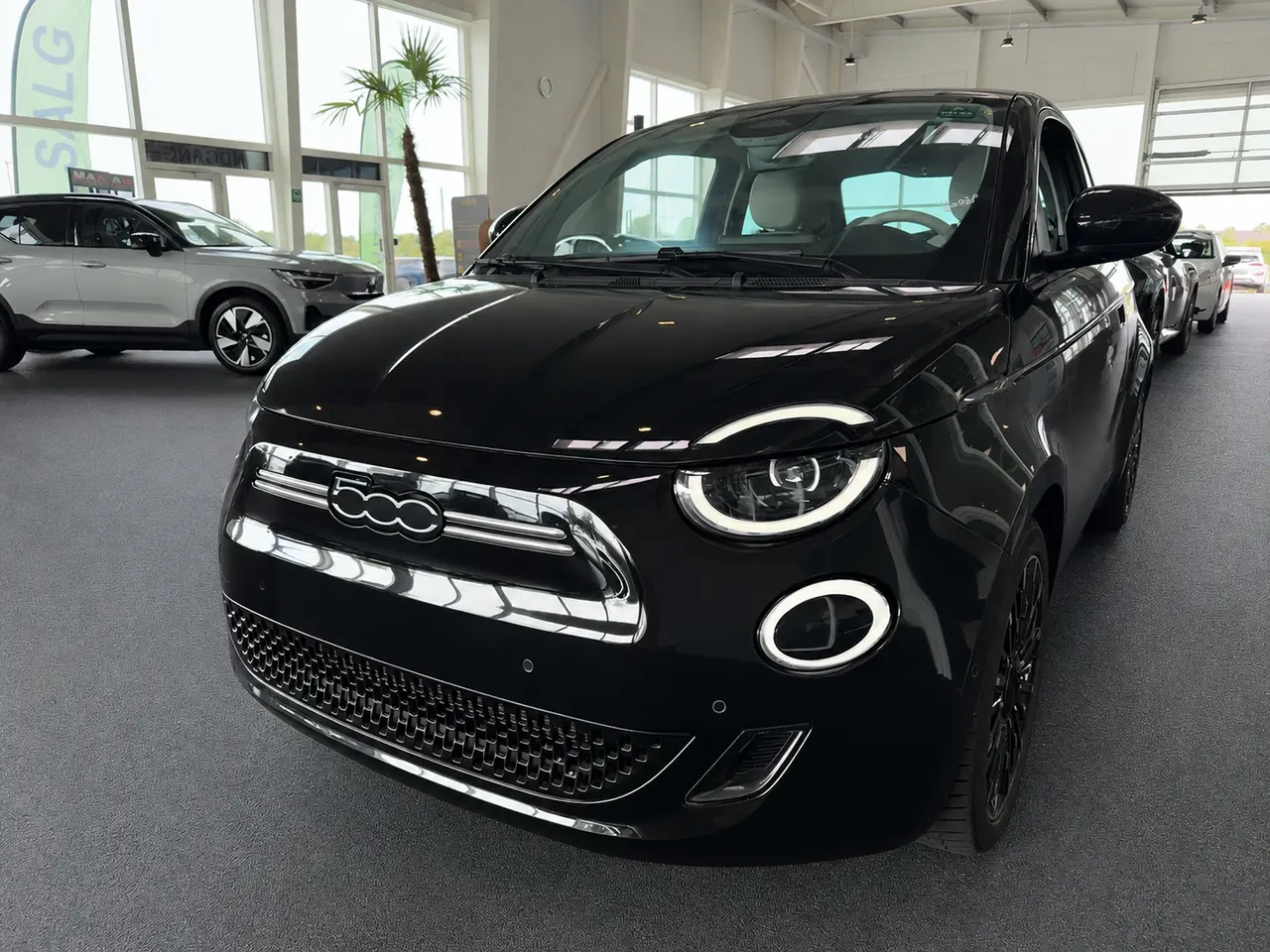 Fiat 500e 42 kWh, 118hp, 2022