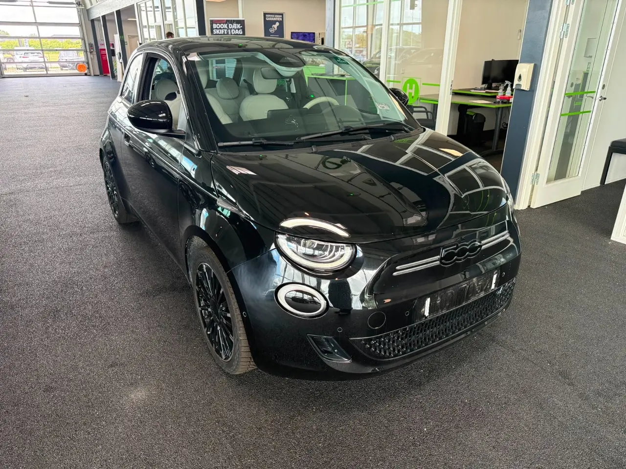 Fiat 500e 42 kWh, 118hp, 2022