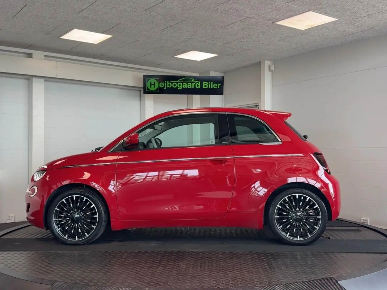 Fiat 500e 42 kWh, 118hp, 2022