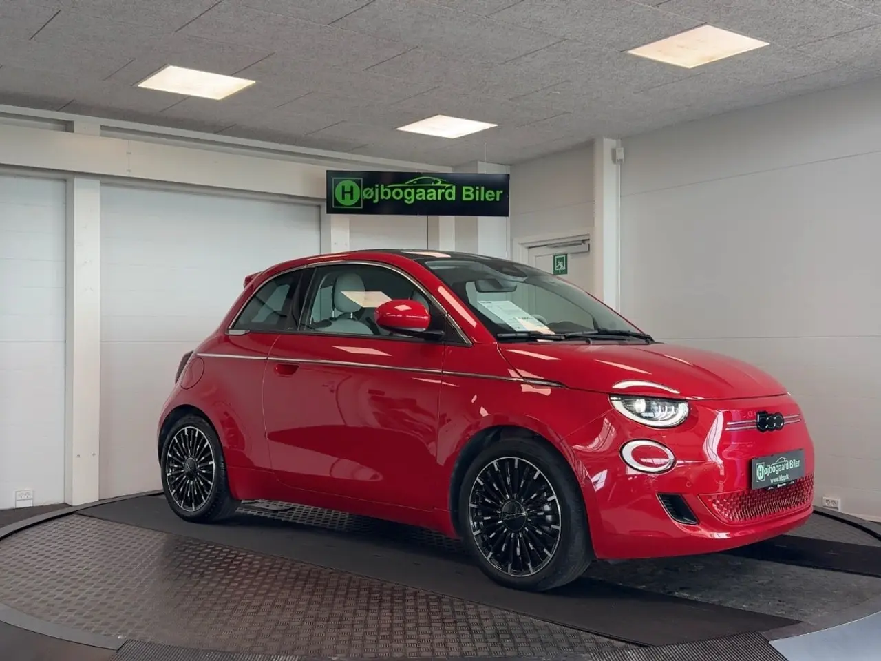 Fiat 500e 42 kWh, 118hp, 2022