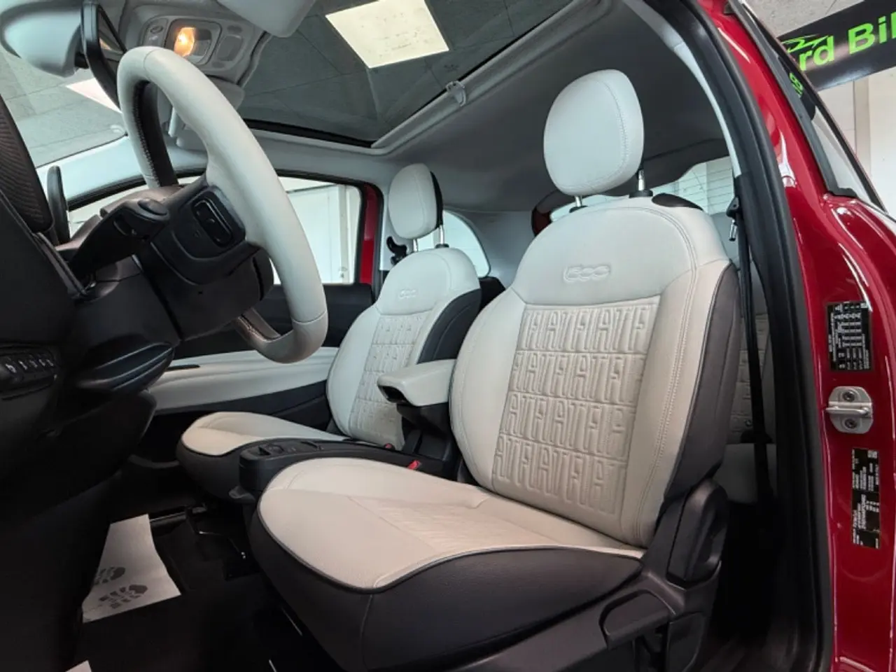 Fiat 500e 42 kWh, 118hp, 2022