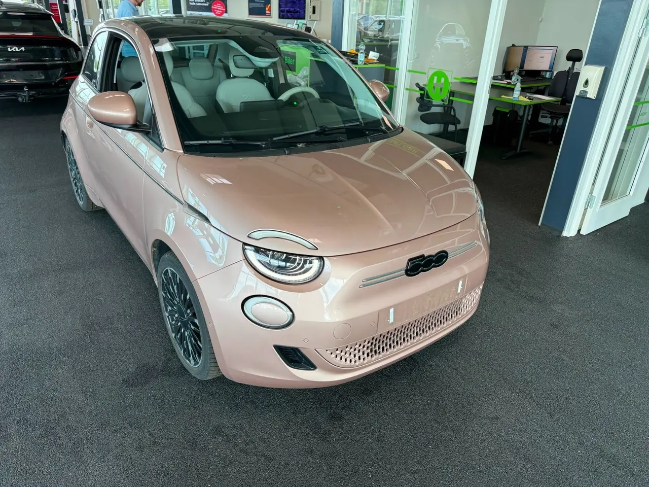 Fiat 500e 42 kWh, 118hp, 2022