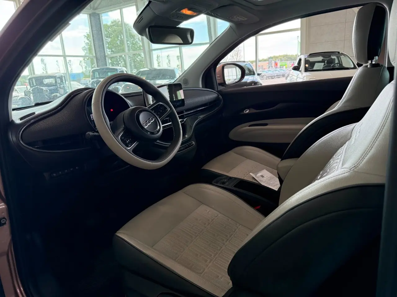 Fiat 500e 42 kWh, 118hp, 2022