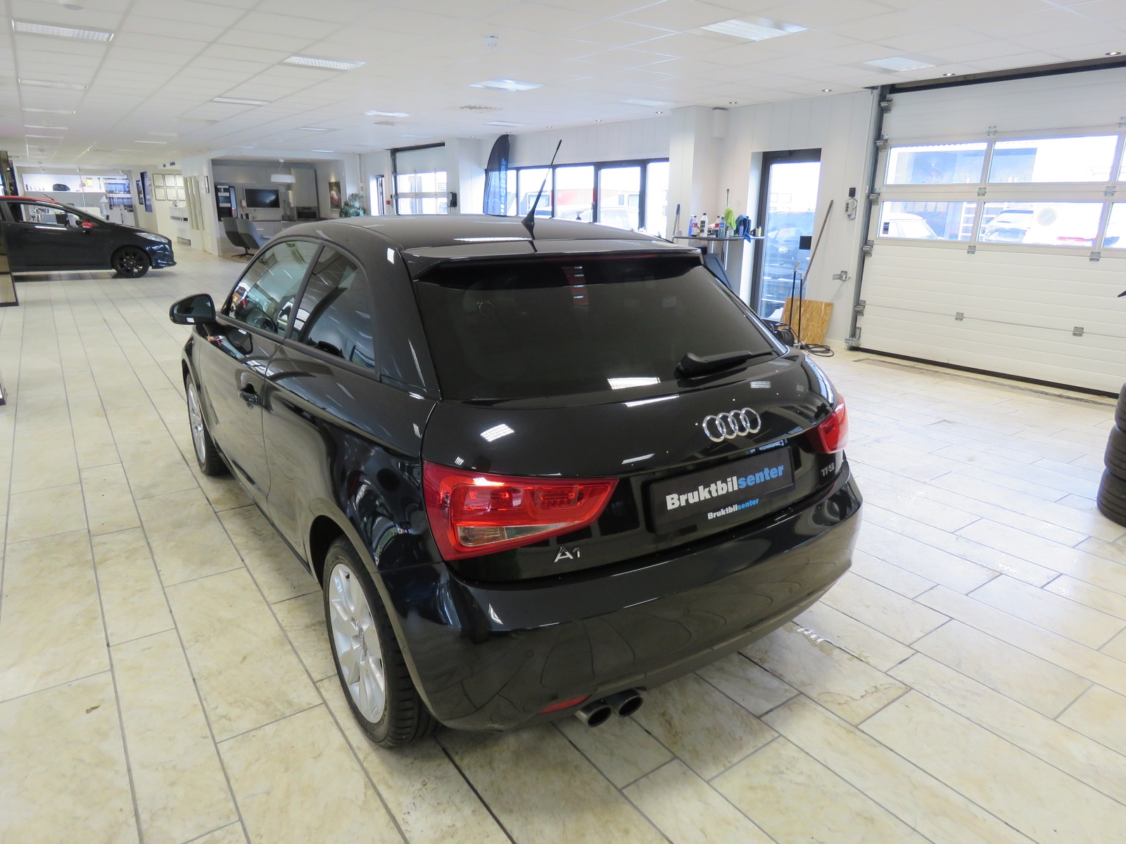 Audi A1 1.4 TFSI S Tronic, 122hp, 2011