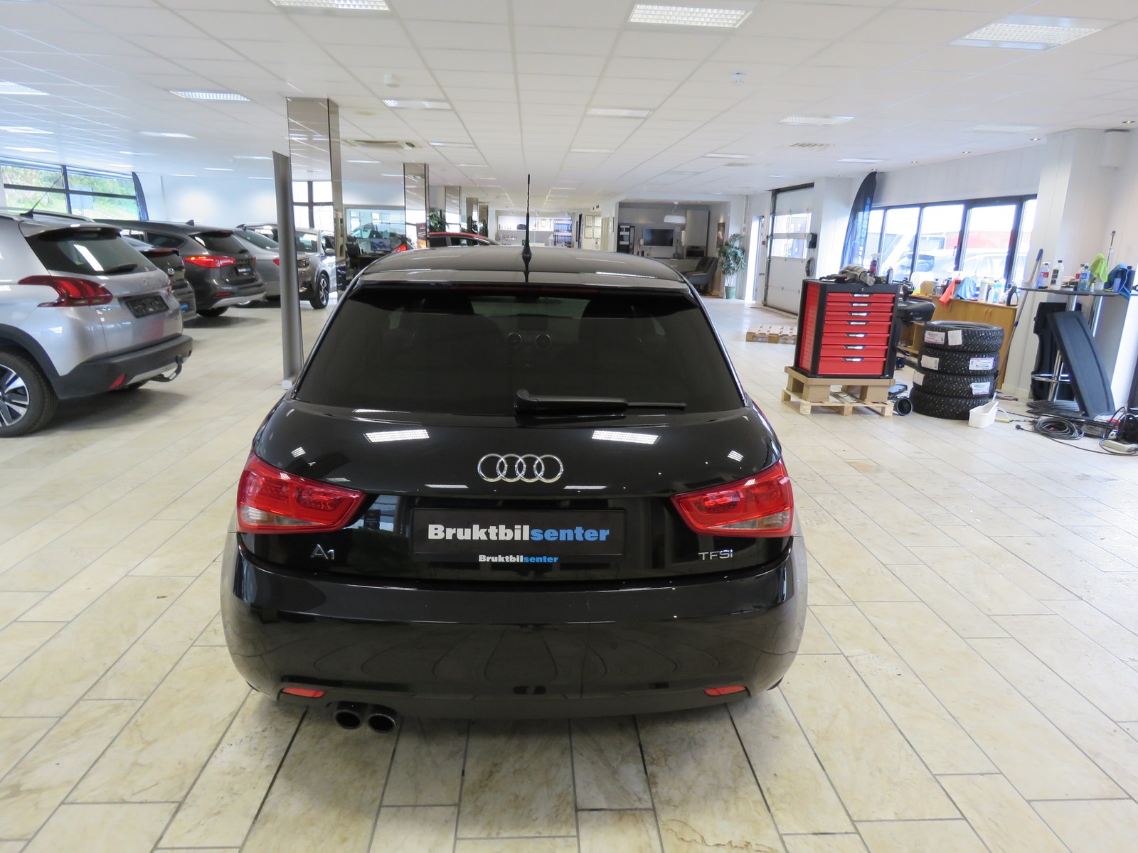 Audi A1 1.4 TFSI S Tronic, 122hp, 2011