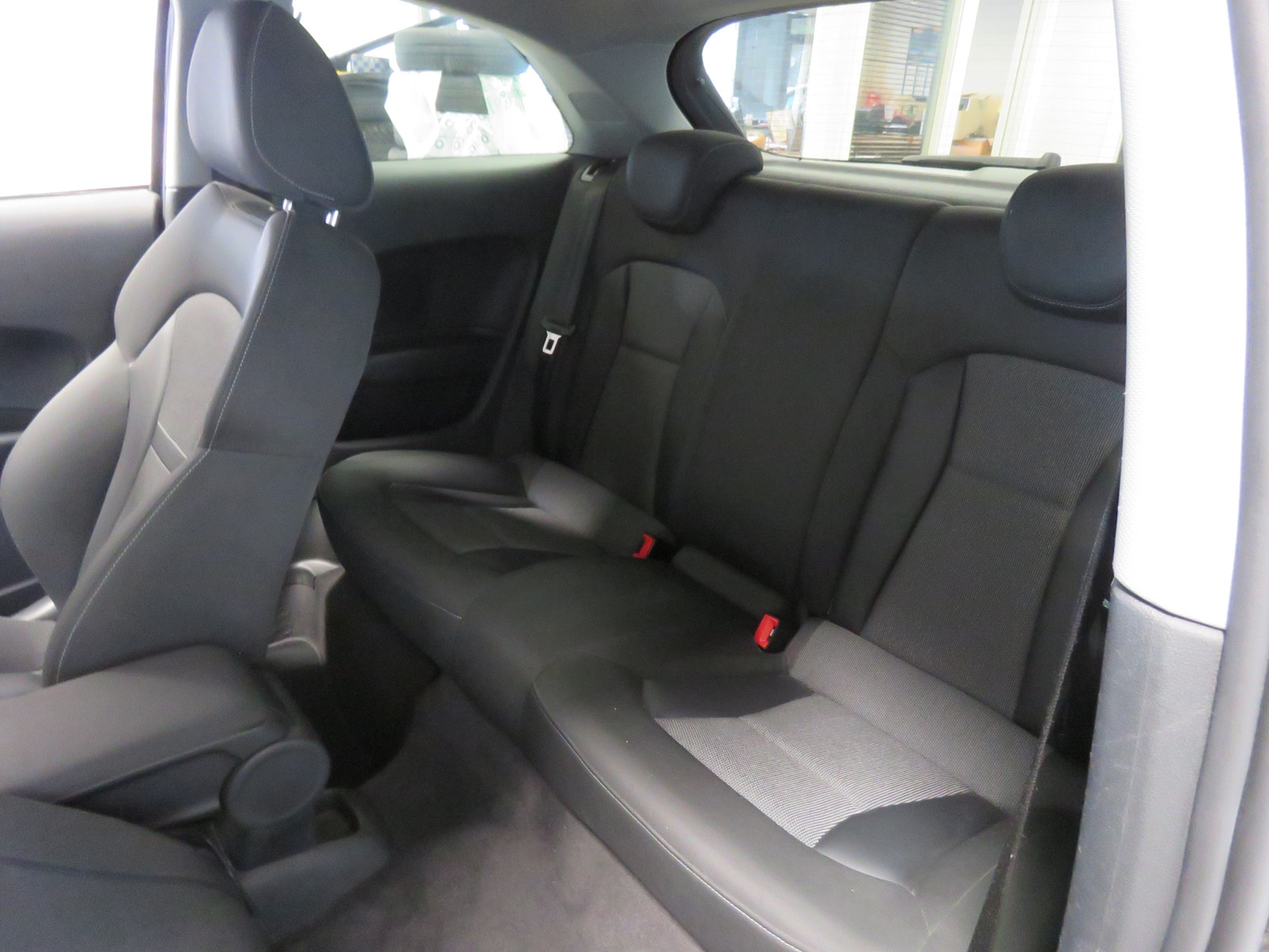 Audi A1 1.4 TFSI S Tronic, 122hp, 2011