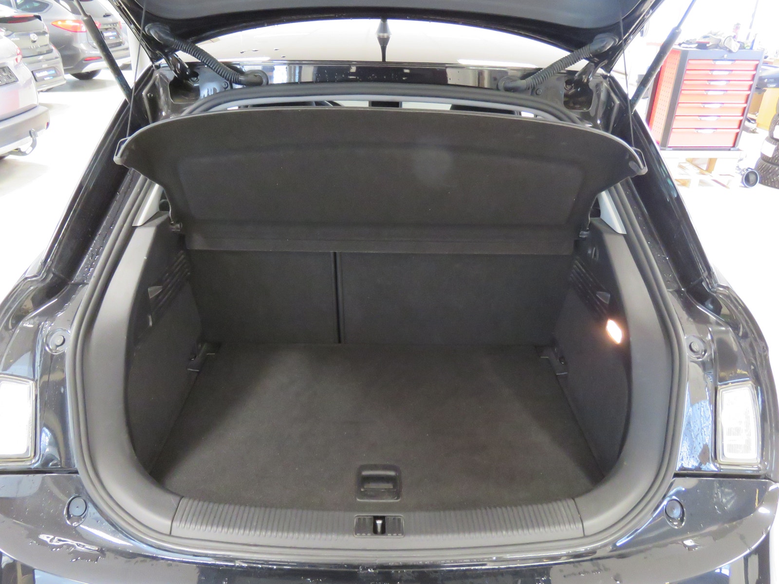 Audi A1 1.4 TFSI S Tronic, 122hp, 2011
