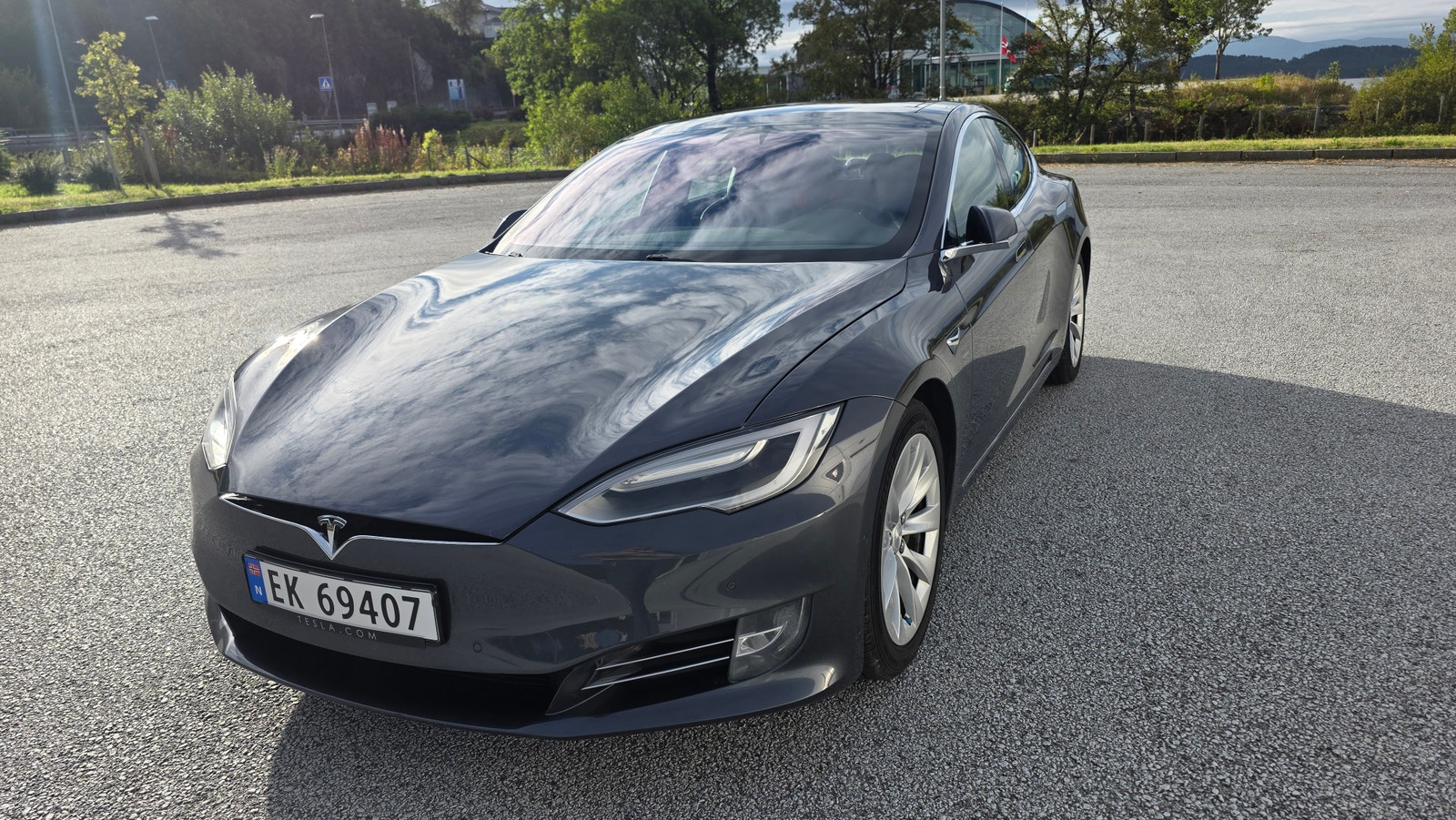 Tesla Model S 75D, 525ps, 2017