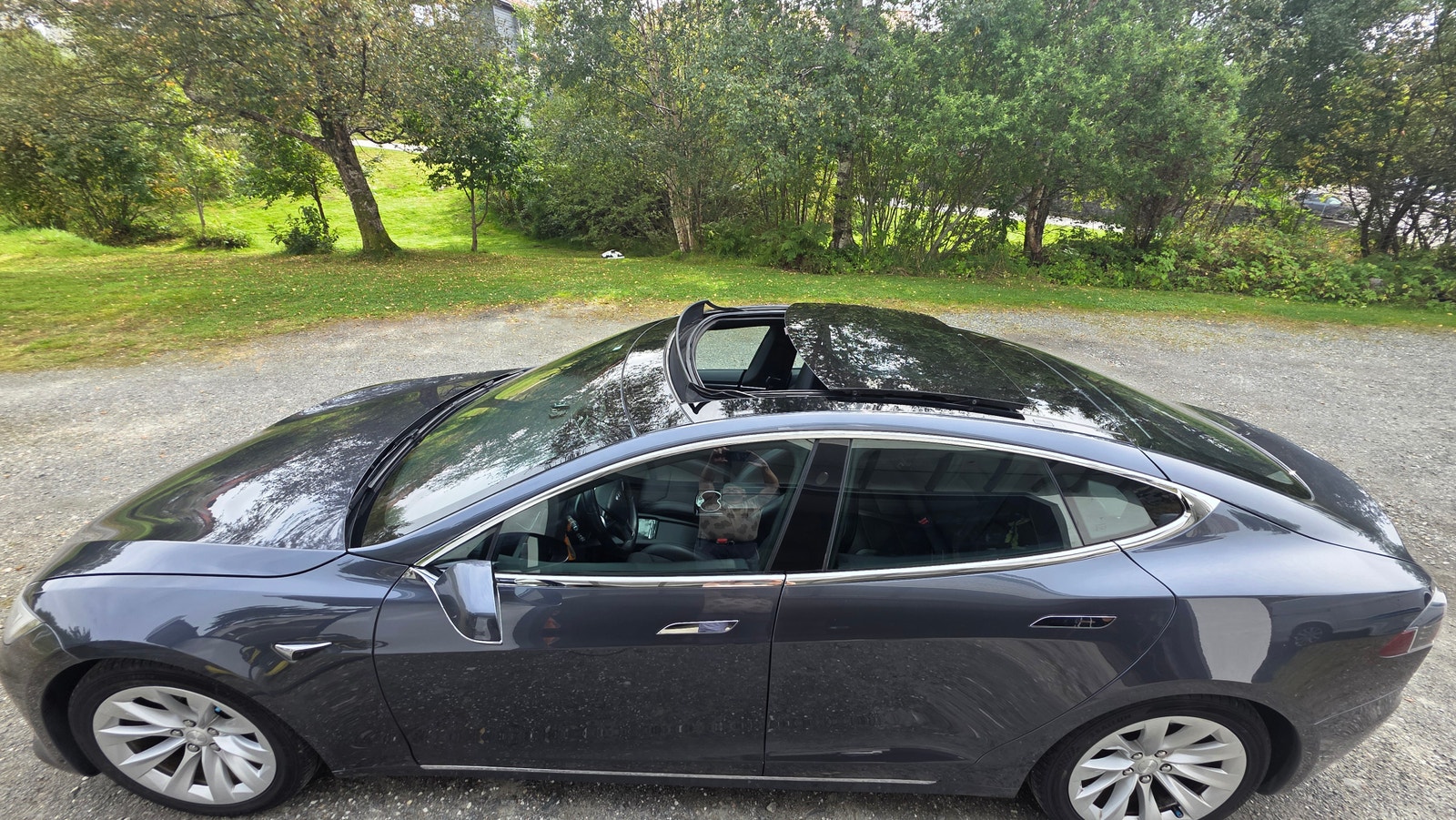 Tesla Model S 75D, 525ps, 2017