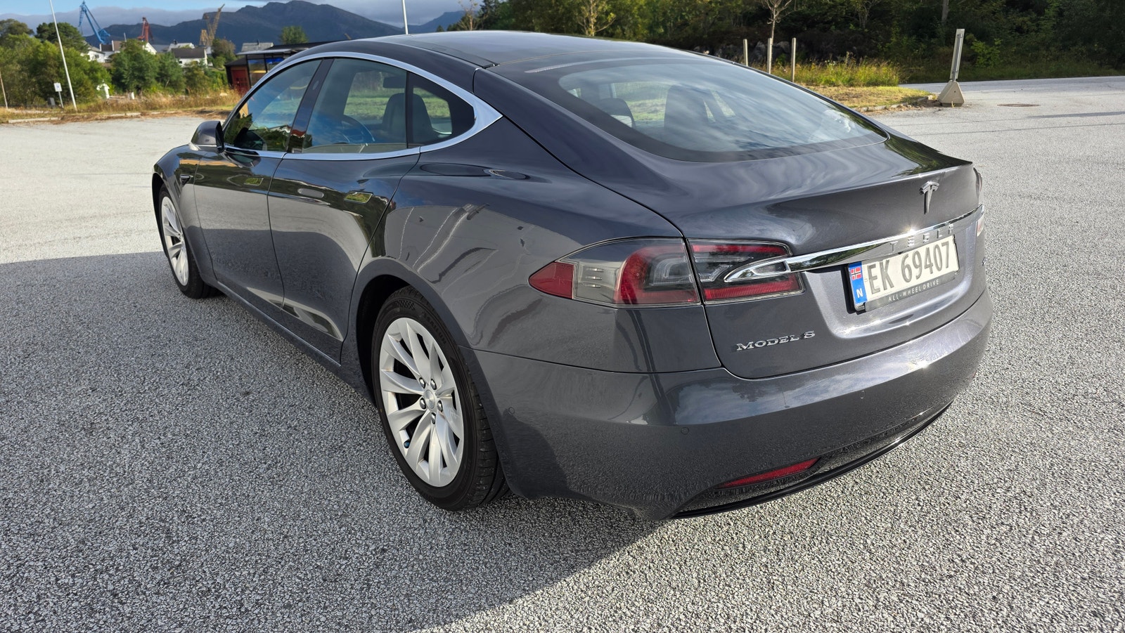 Tesla Model S 75D, 525ps, 2017