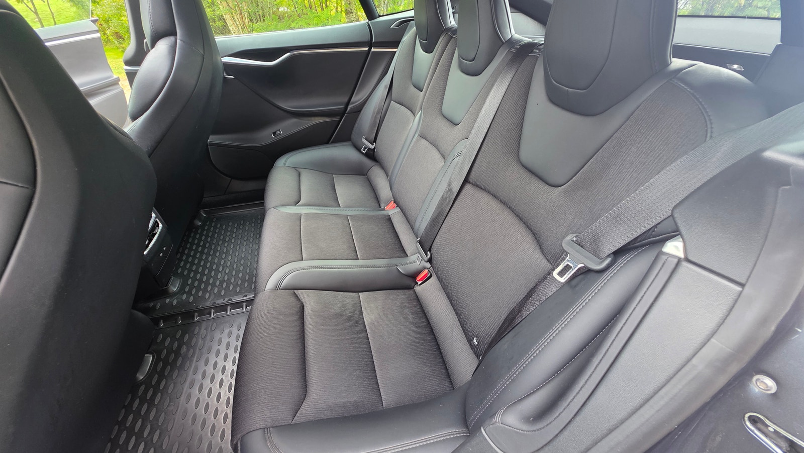 Tesla Model S 75D, 525ps, 2017