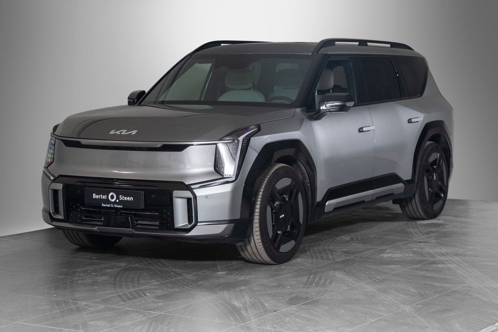 Kia EV9 AWD, 385hp, 2025