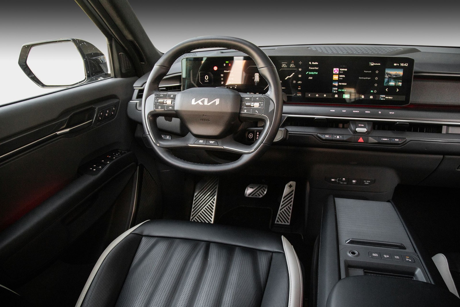 Kia EV9 AWD, 385hp, 2025