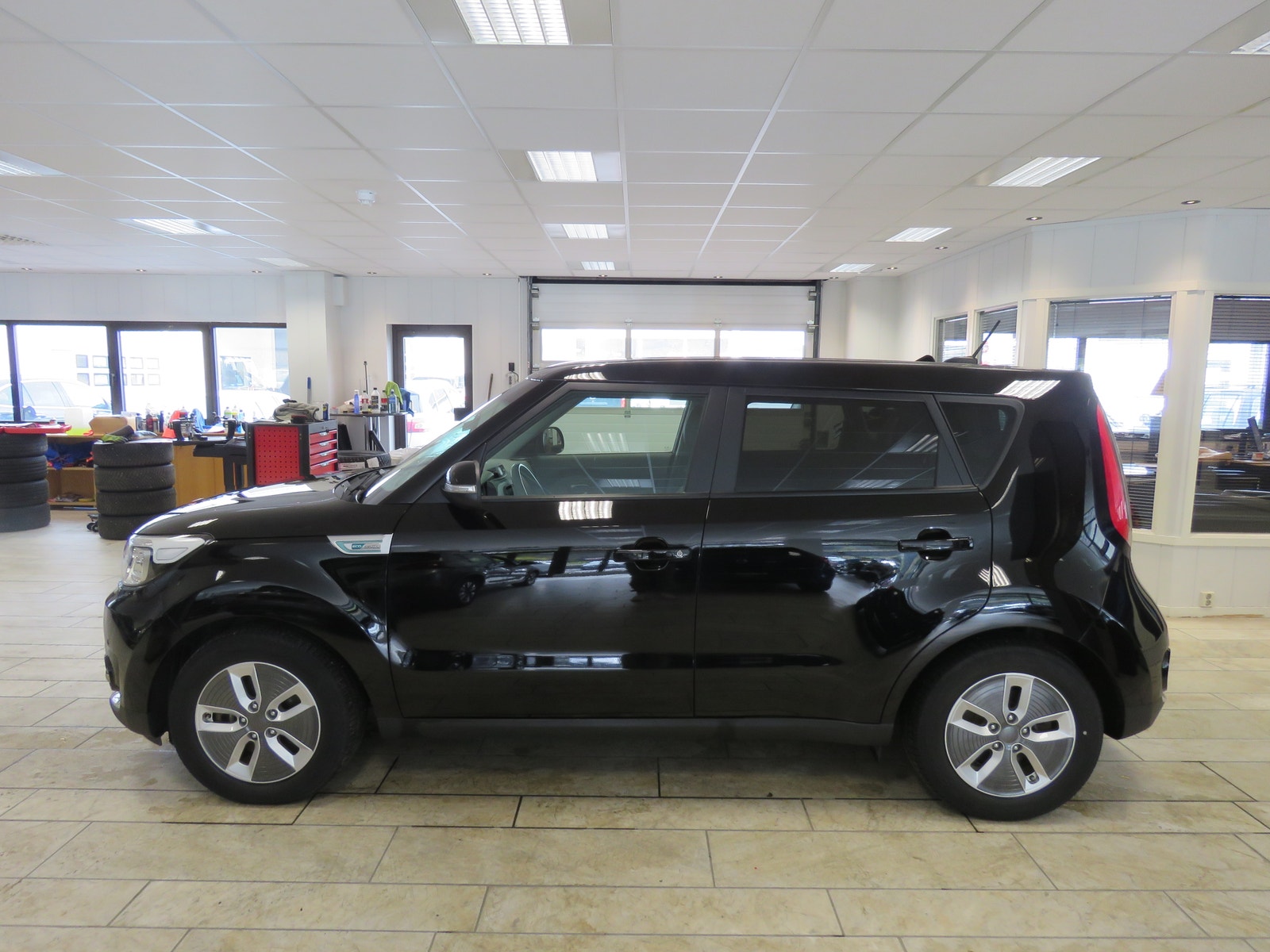 Kia Soul EV 30 kWh, 110hp, 2019