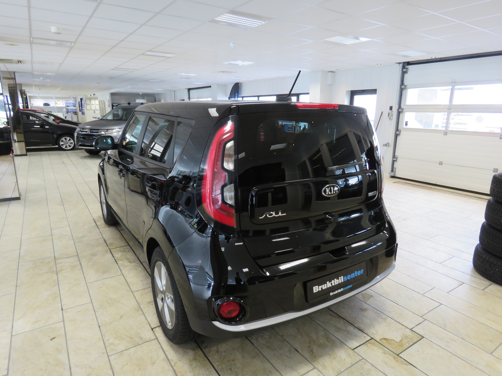 Kia Soul EV 30 kWh, 110hp, 2019
