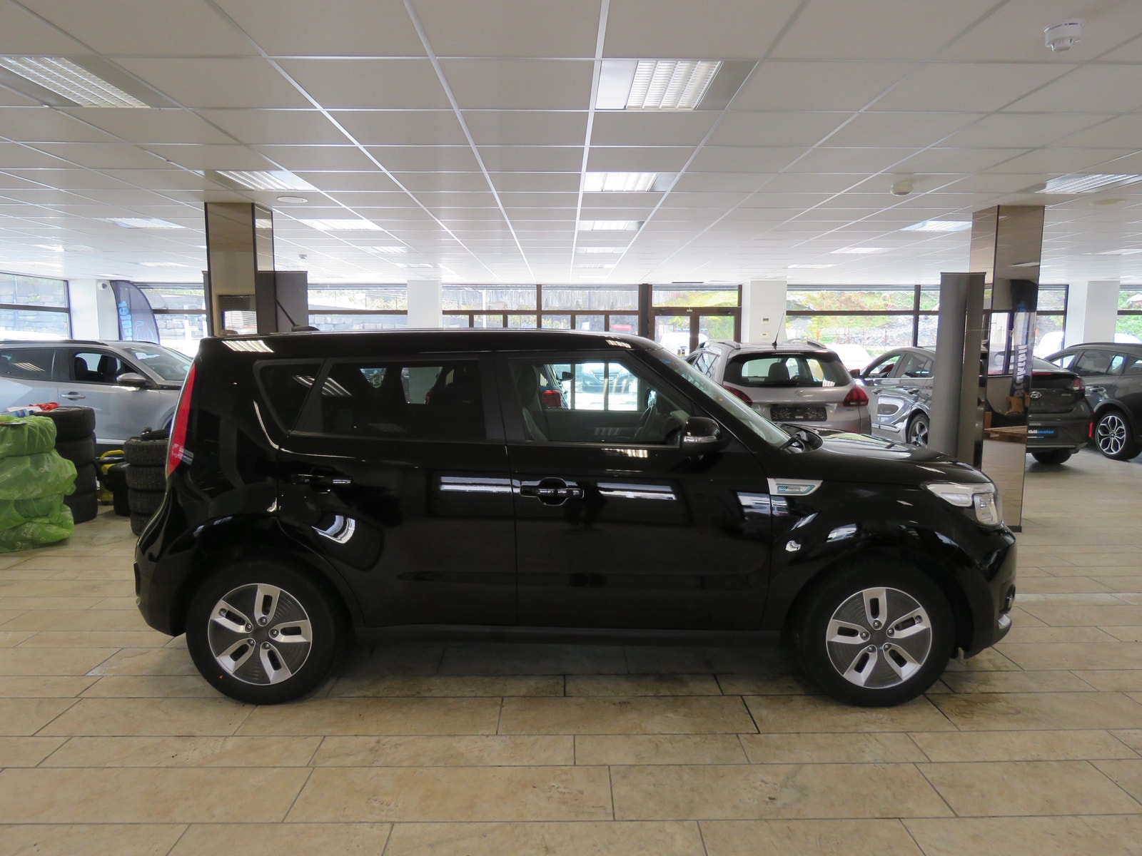 Kia Soul EV 30 kWh, 110hp, 2019