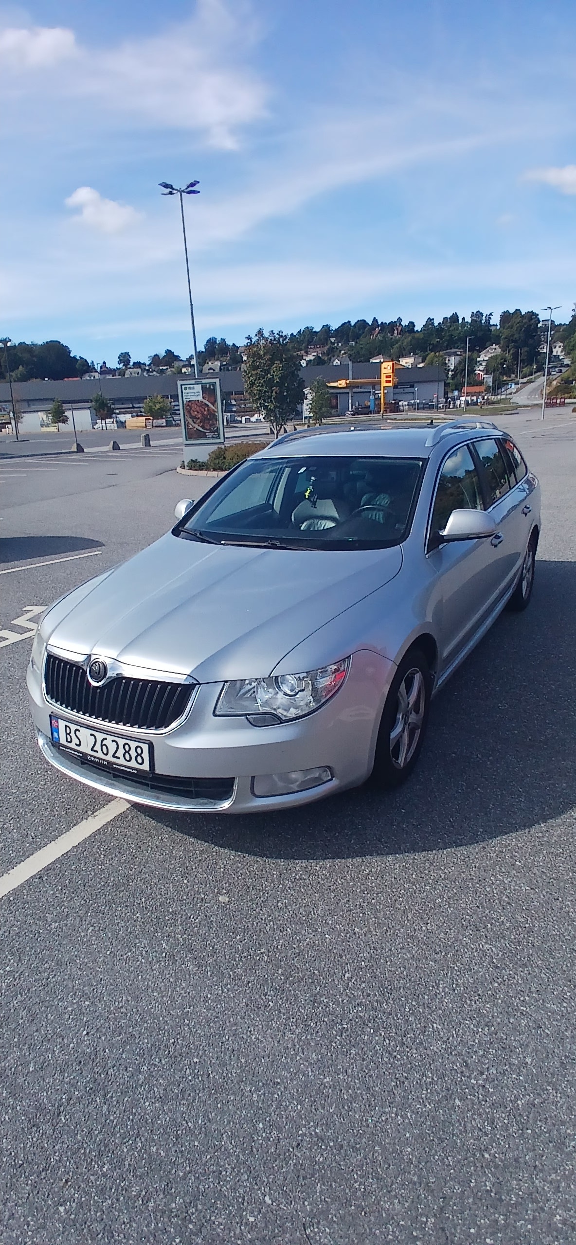 Škoda Superb Combi 2.0 TDI DSG Sequential, 140hp, 2011