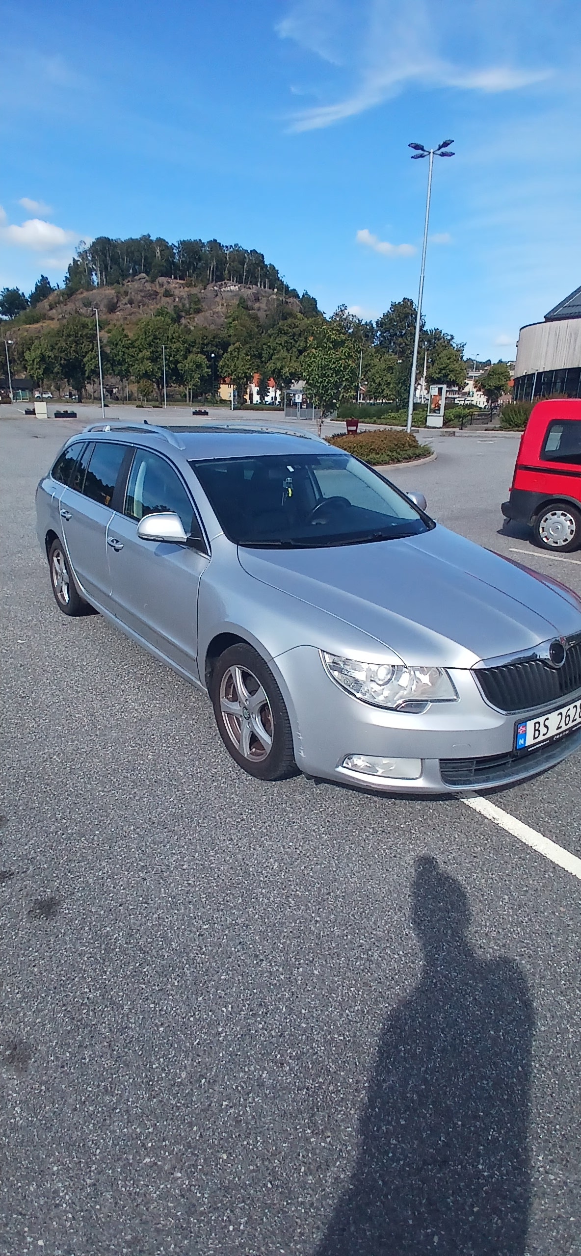 Škoda Superb Combi 2.0 TDI DSG Sequential, 140hp, 2011