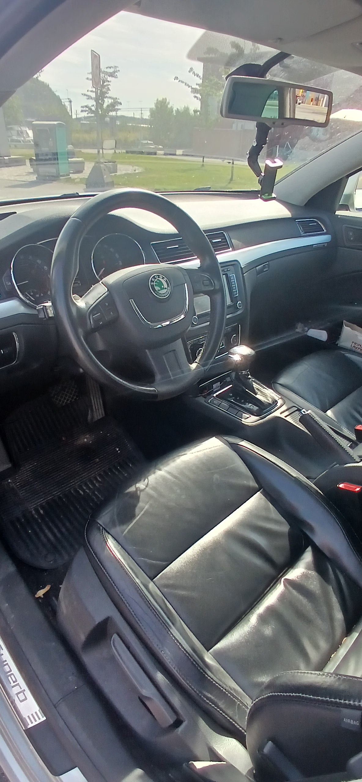 Škoda Superb Combi 2.0 TDI DSG Sequential, 140hp, 2011