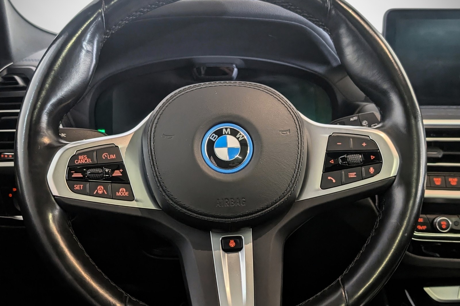 BMW iX3, 286hp, 2022