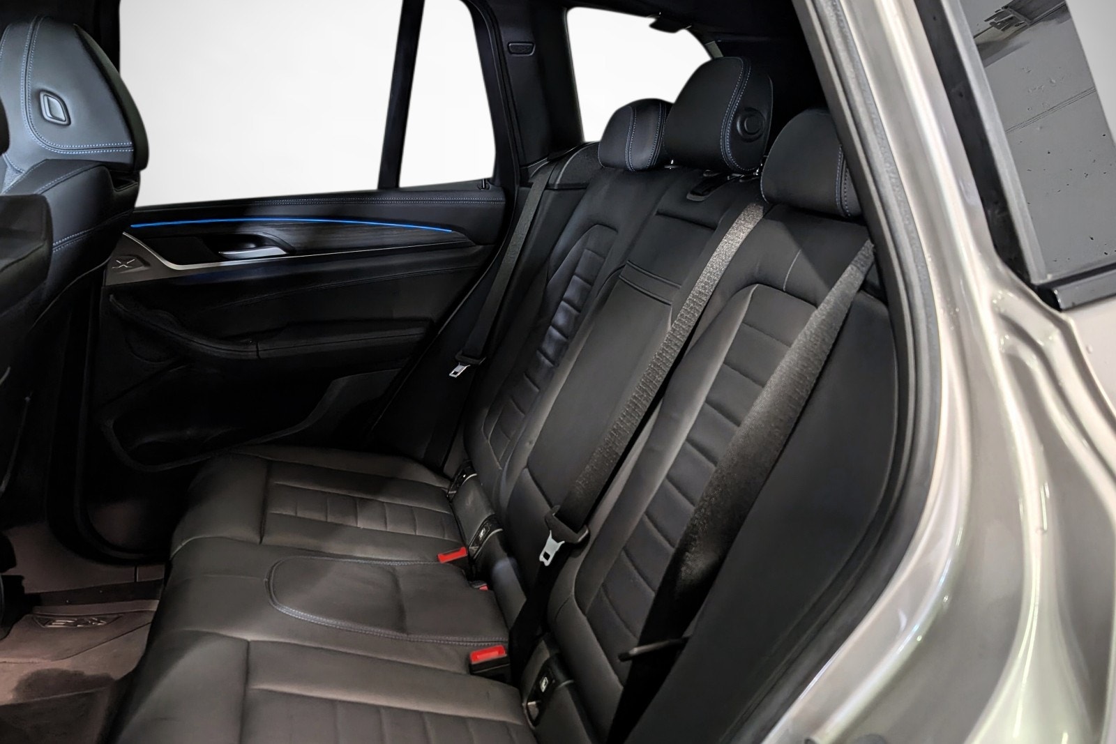 BMW iX3, 286hp, 2022