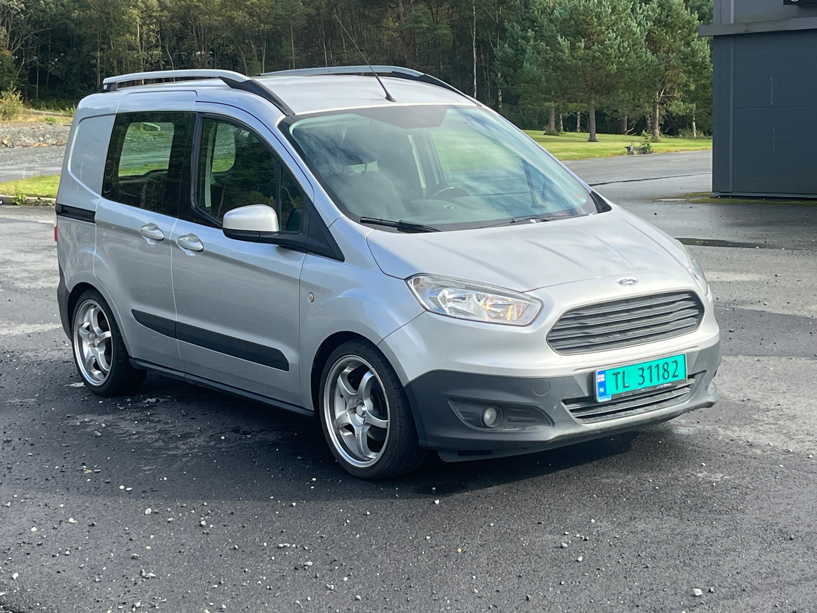Ford Transit Courier 1.5 TDCi Manual, 5-trins, 95ps, 2017