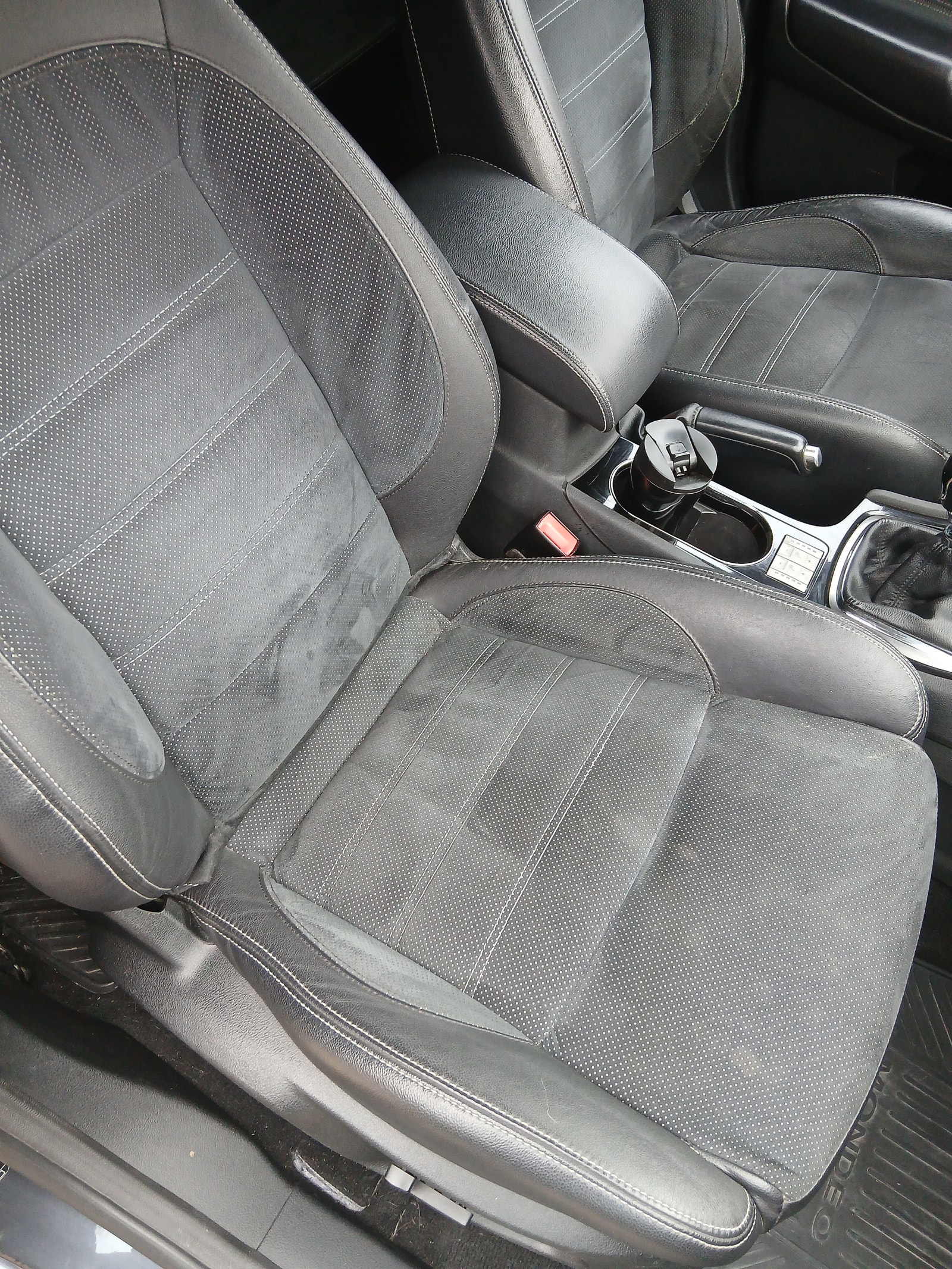 Ford Mondeo Stasjonsvogn 2.0 TDCi Manuell, 6-trinn, 115hk, 2010