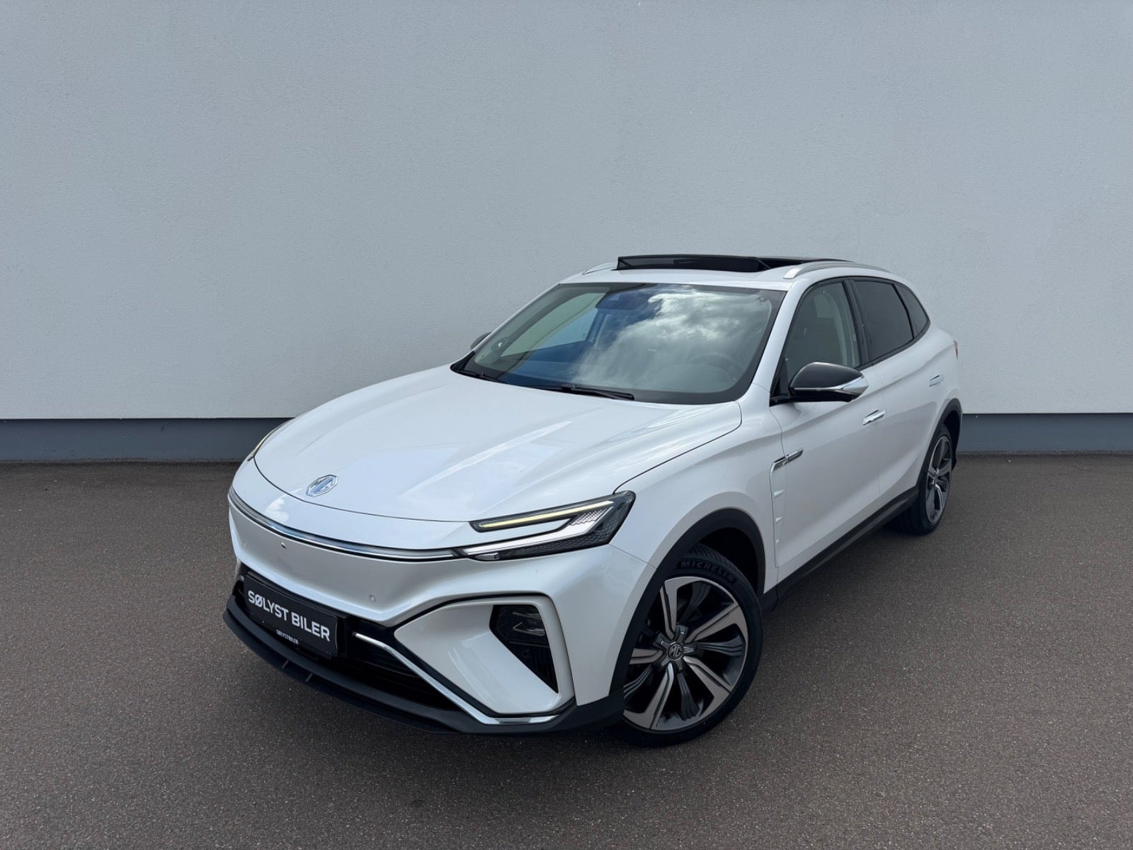 MG Marvel R Automatic, 180hp, 2022
