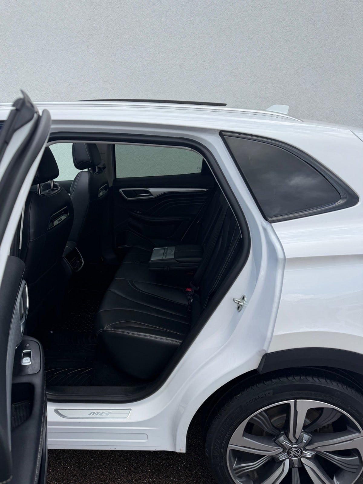 MG Marvel R Automatic, 180hp, 2022