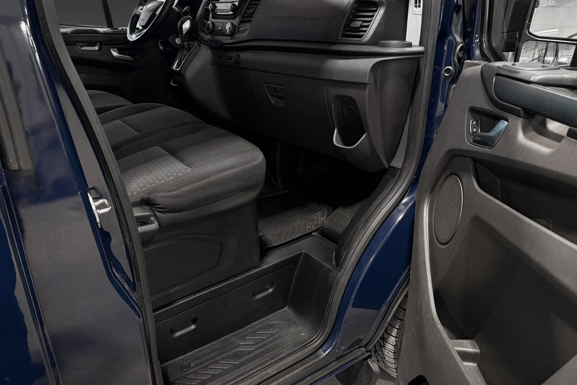 Ford Transit Custom 340 2.0 EcoBlue SelectShift, 130hp, 2022