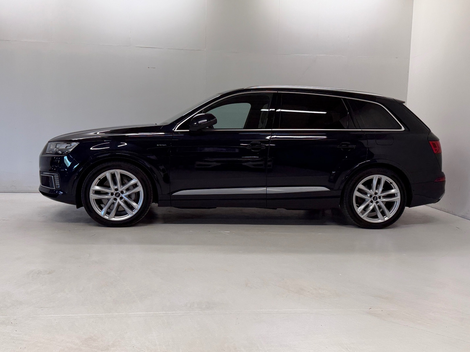 Audi Q7 e-Tron 3.0 TDI quattro TipTronic, 373hp, 2017