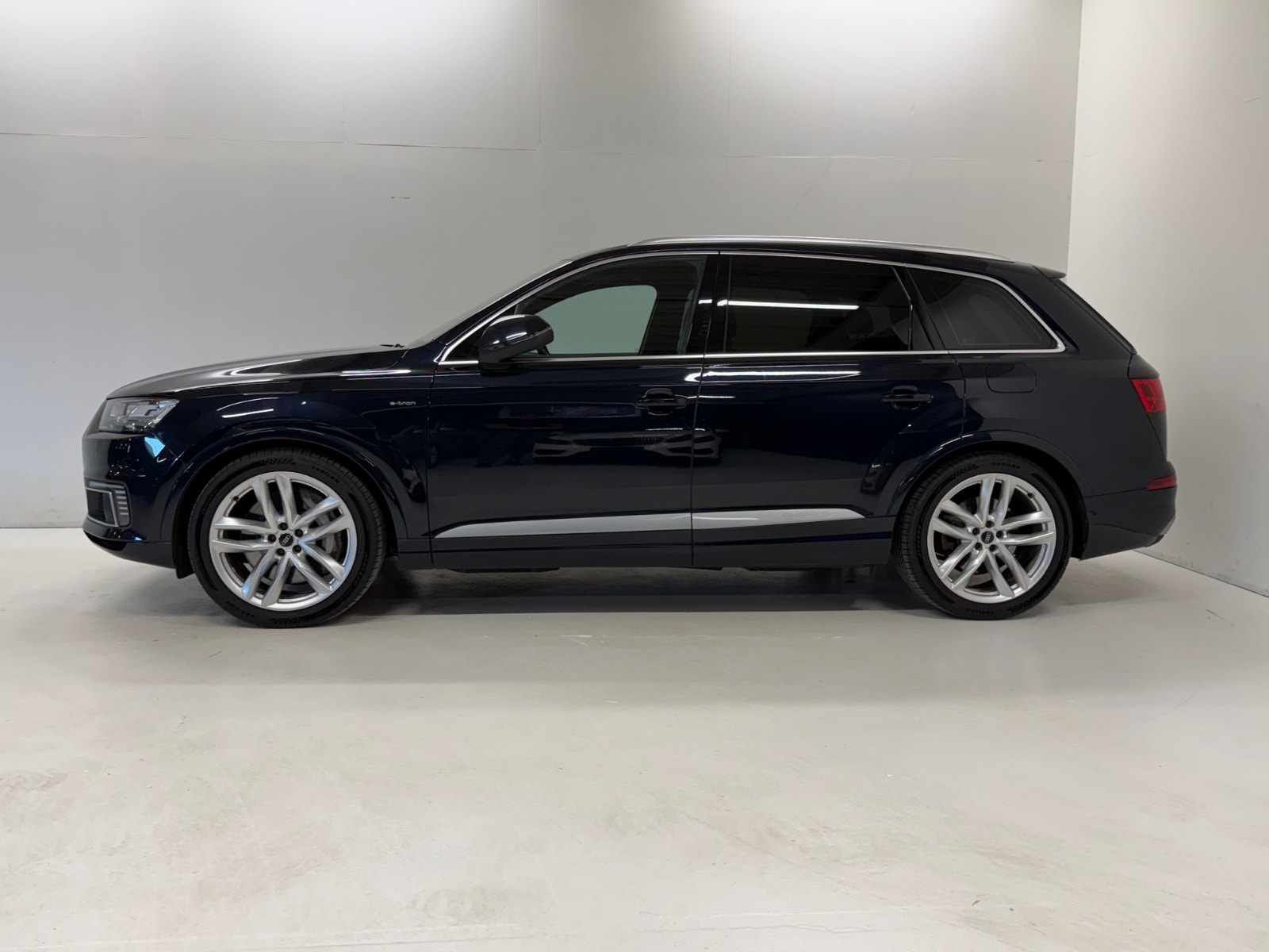 Audi Q7 e-Tron 3.0 TDI quattro TipTronic, 373hp, 2017