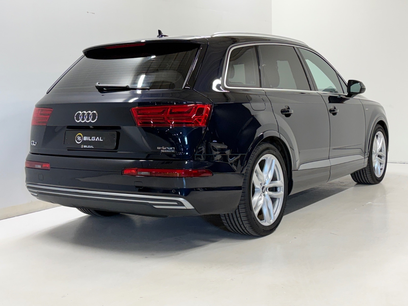Audi Q7 e-Tron 3.0 TDI quattro TipTronic, 373hp, 2017
