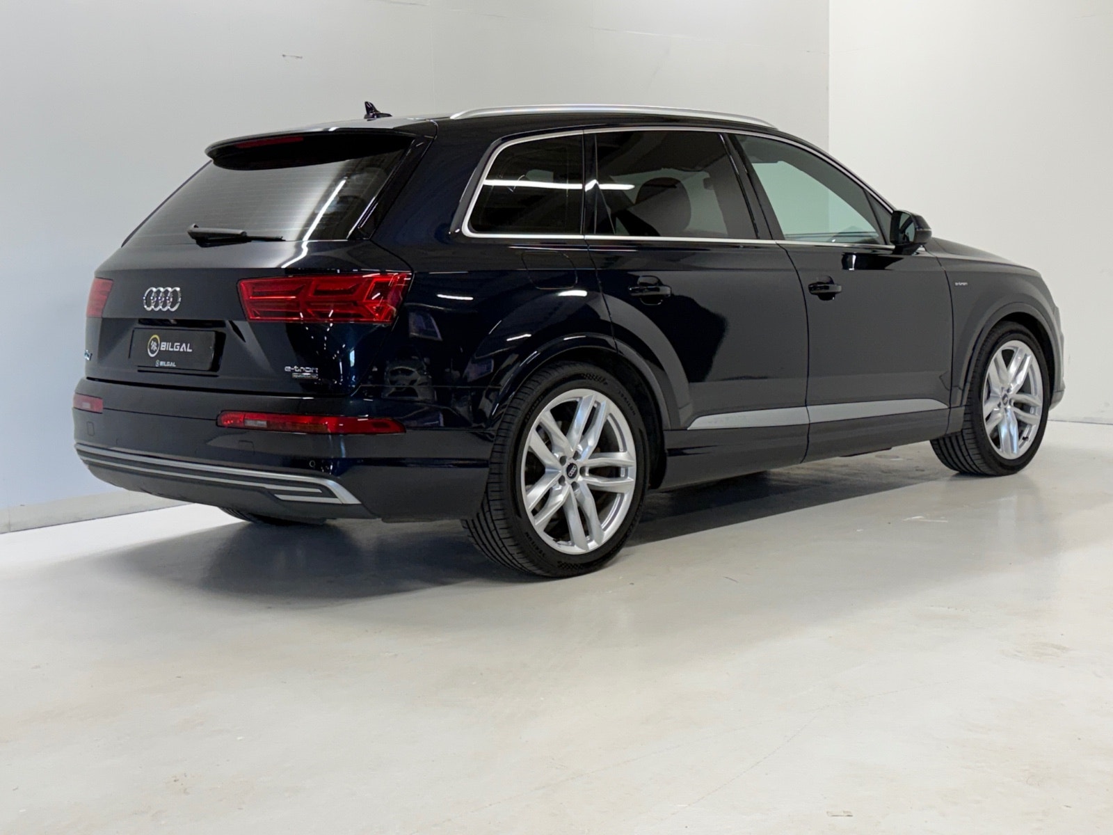 Audi Q7 e-Tron 3.0 TDI quattro TipTronic, 373hp, 2017