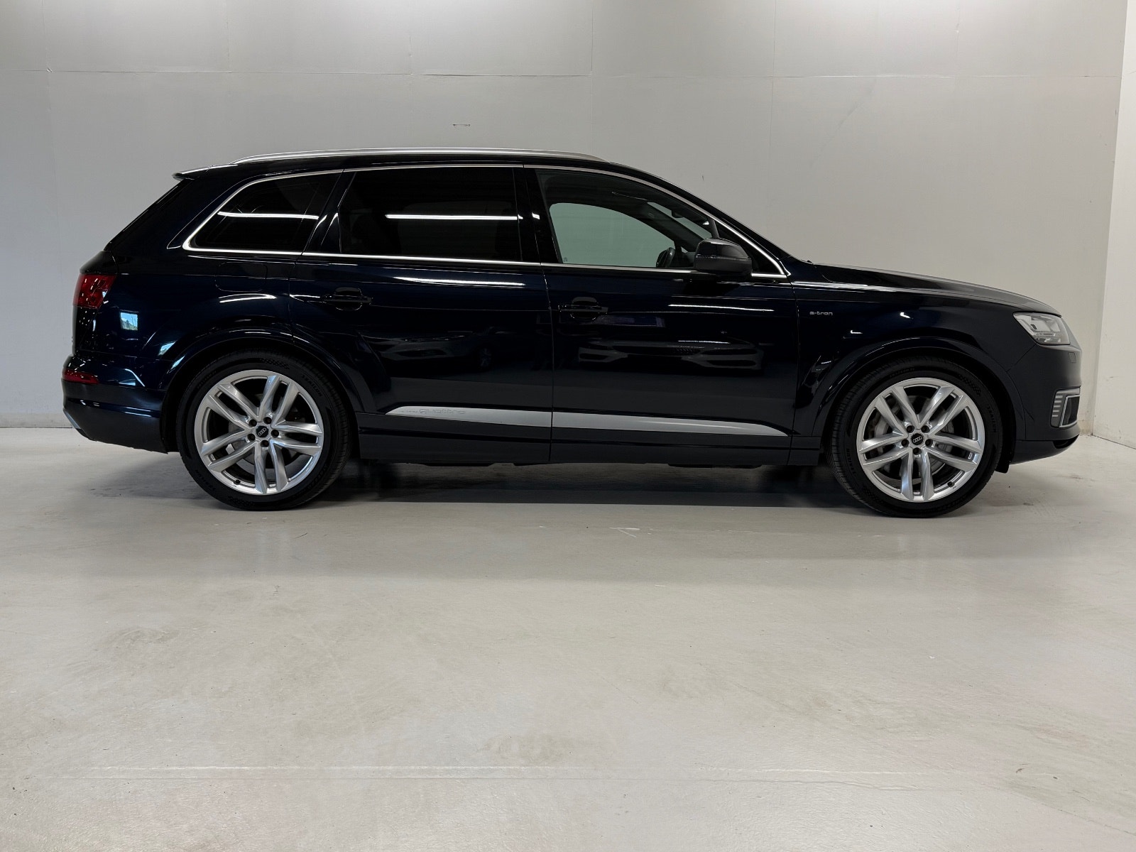 Audi Q7 e-Tron 3.0 TDI quattro TipTronic, 373hp, 2017