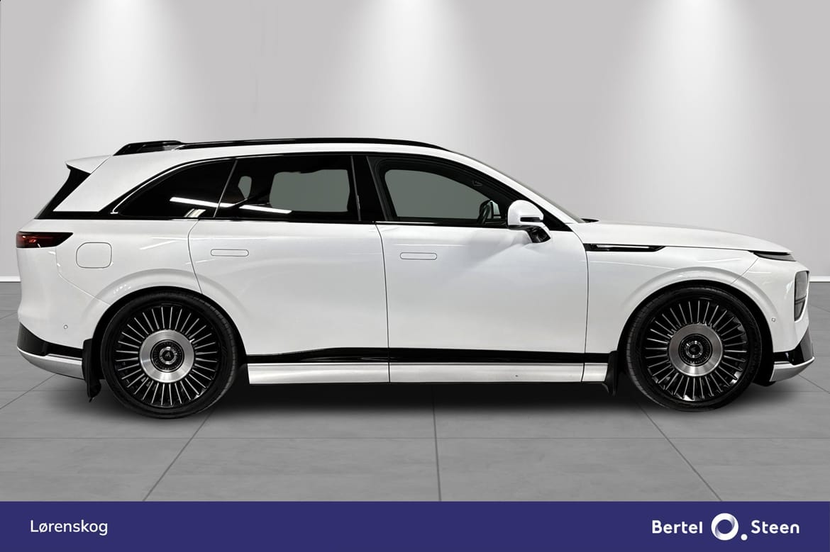 XPENG G9 Performance, 551ps, 2023