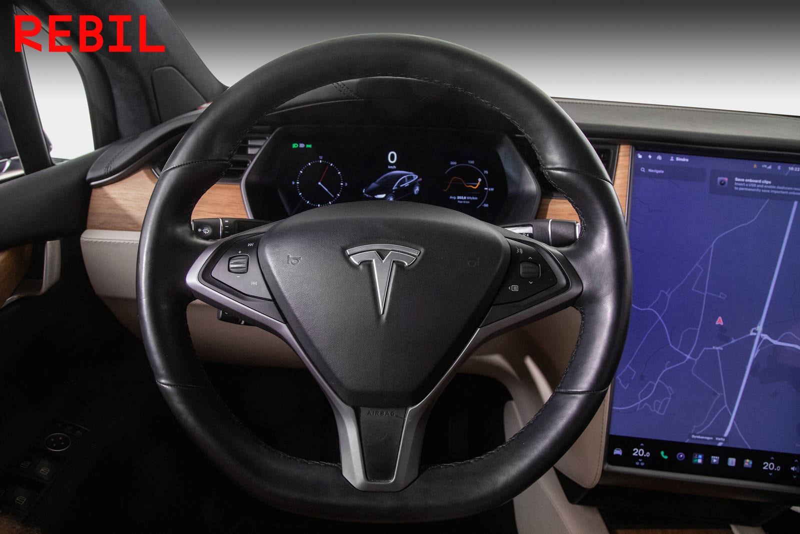 Tesla Model X Long Range, 423hp, 2020